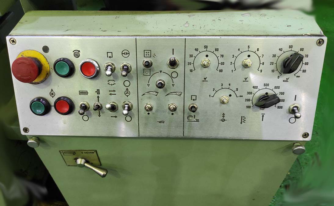 Загальний вигляд універсального плоскошліфувального верстата 3Е721